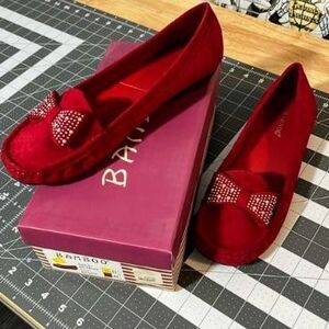 BAMBOO Women's Vibrant Red Flats with Bow Accent